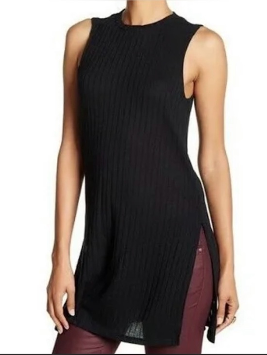 Walter Baker Tops - WALTER BAKER Black Abigail Sleeveless Tunic Shirt Top Knit Size M NEW $148